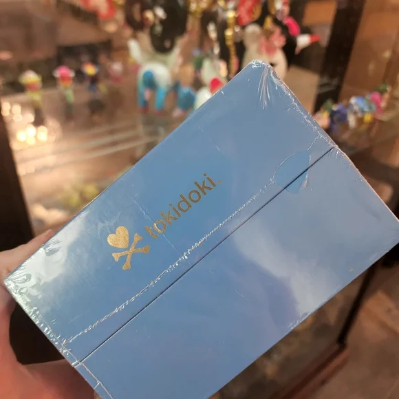 Tokidoki Summer Sky Sofubi 5 inch - Picture 2 of 4